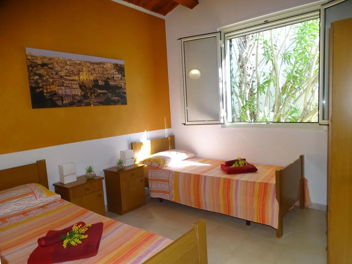 Vila La Perla Di Sicilia Marina di Modica 0*,  Itálie